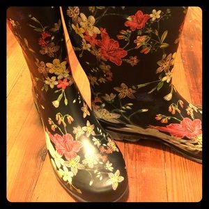 Floral Rain Boots ☂️